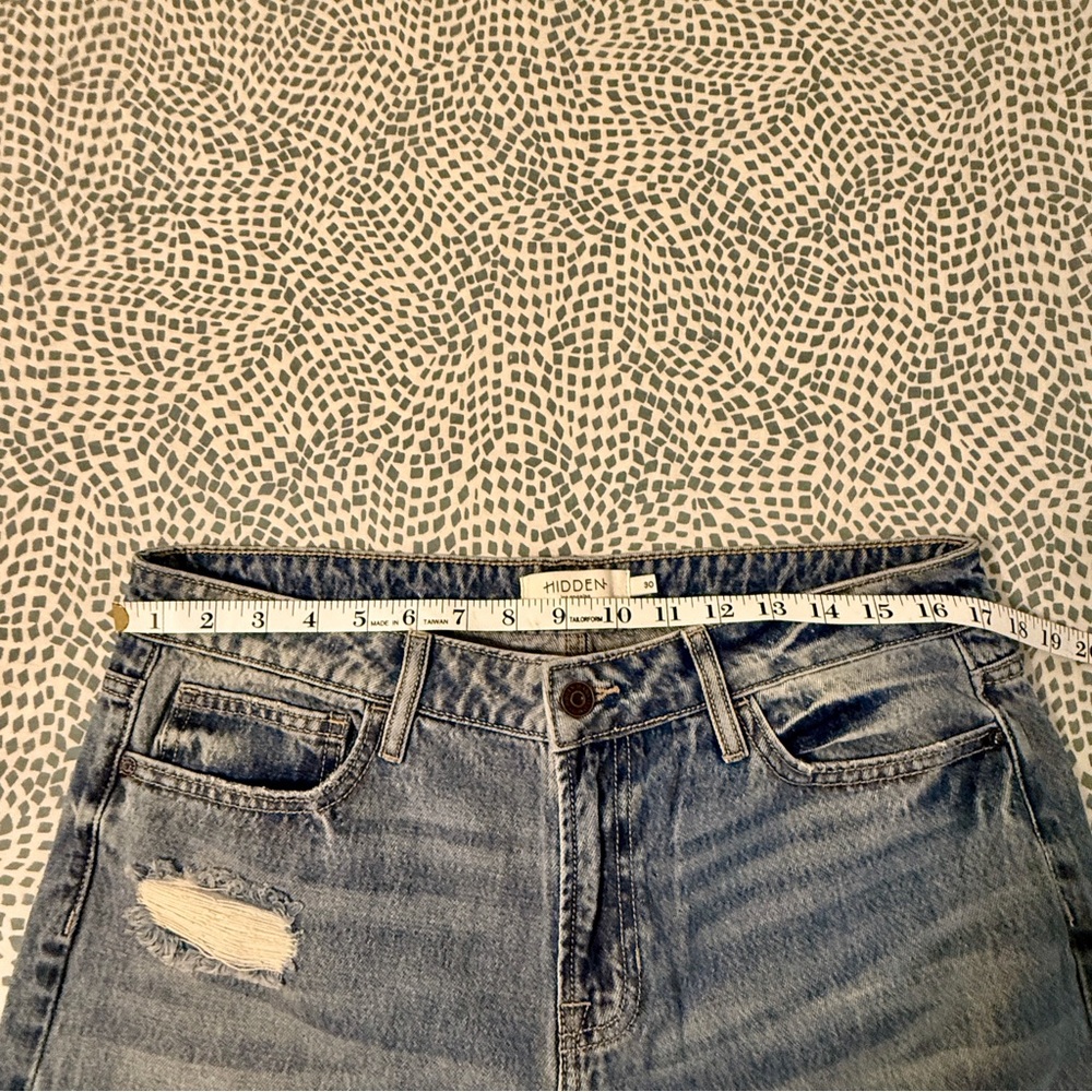Hidden | Distressed Boyfriend Jeans - Picture 7 of 10
